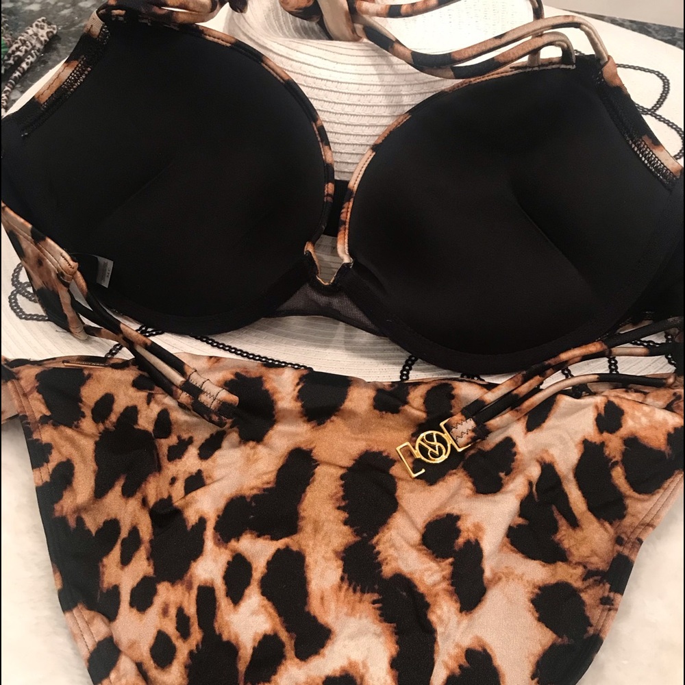 Victoria’s Secret bikini push up bombshell 34C and large bottoms - Picture 3 of 7